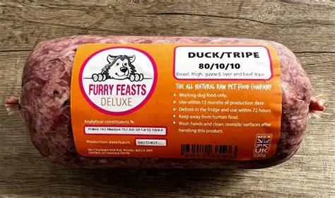 Furry Feasts ~ Deluxe Duck & Tripe 80/10/10  500g